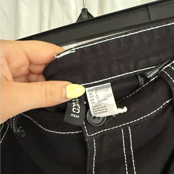 H&M TWILL CARGO PANTS Size 4 - Picture 7 of 13